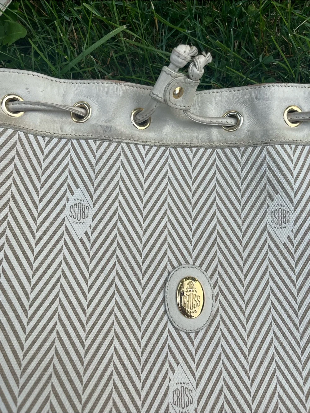 Rate vintage Mark Cross Cream Chevron Shoulder Bag with Gold Accent